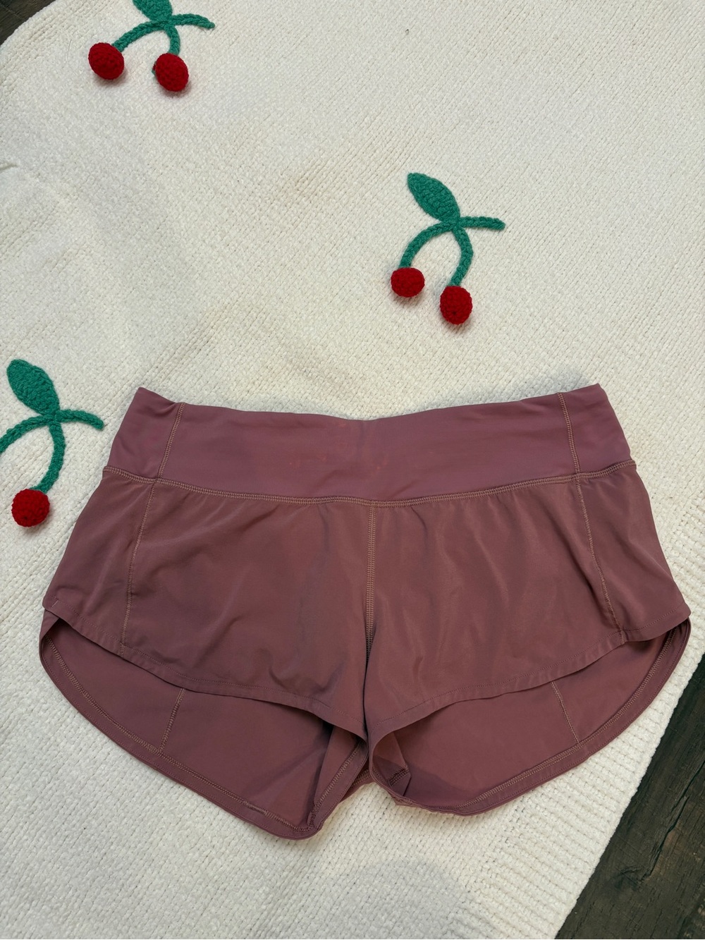 Lululemon Mauve Athletic Shorts 🫧